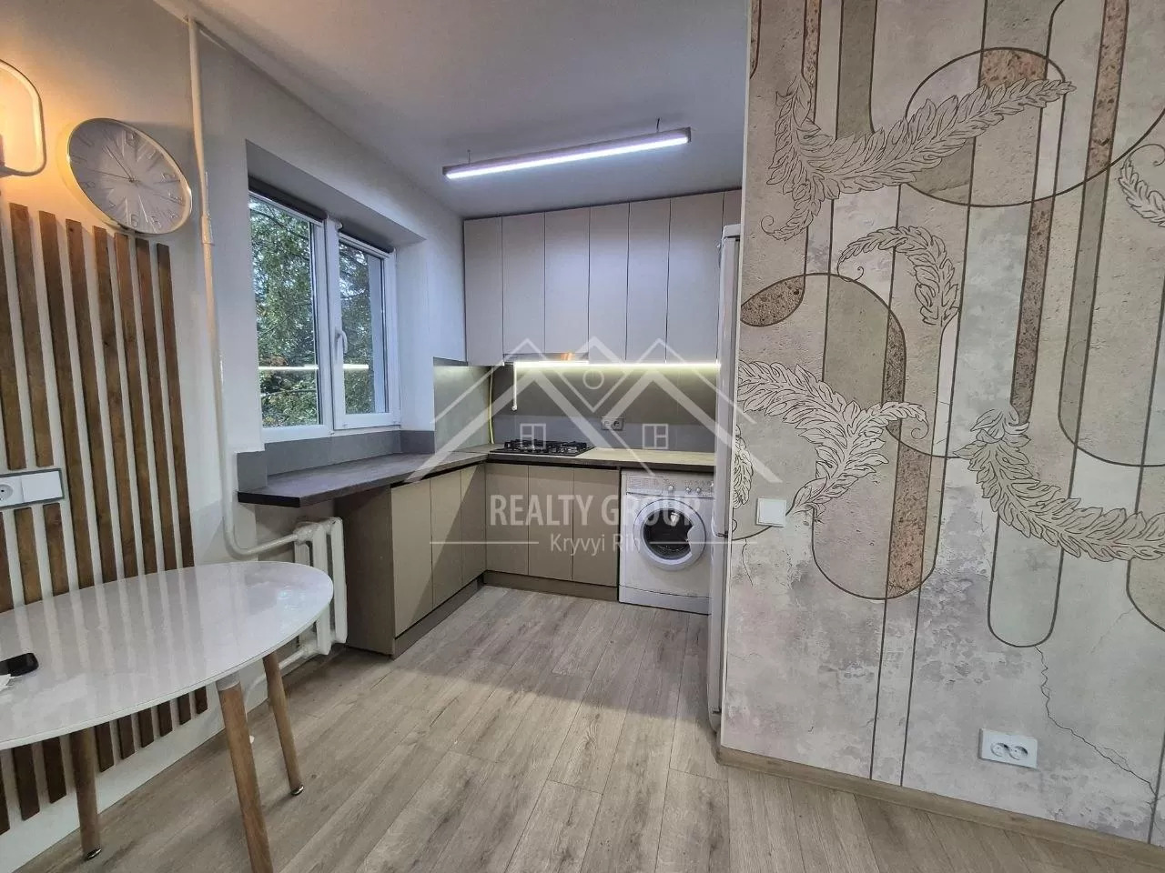 Продаж 2-кімнатної квартири 45 м², Едуарда Фукса вул.