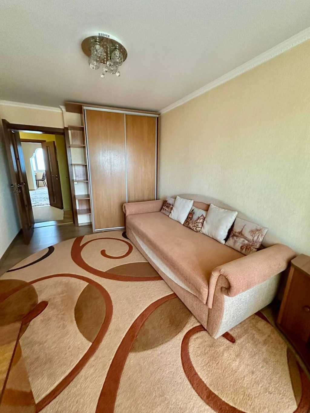 Продажа 2-комнатной квартиры 55 м², Трембовецкой ул.