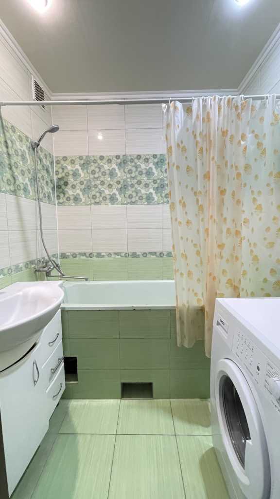 Продажа 3-комнатной квартиры 62.5 м², Георгія Гонгадзе