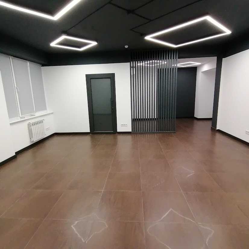 Аренда офиса 90 м², Евгения Сверстюка ул., 11