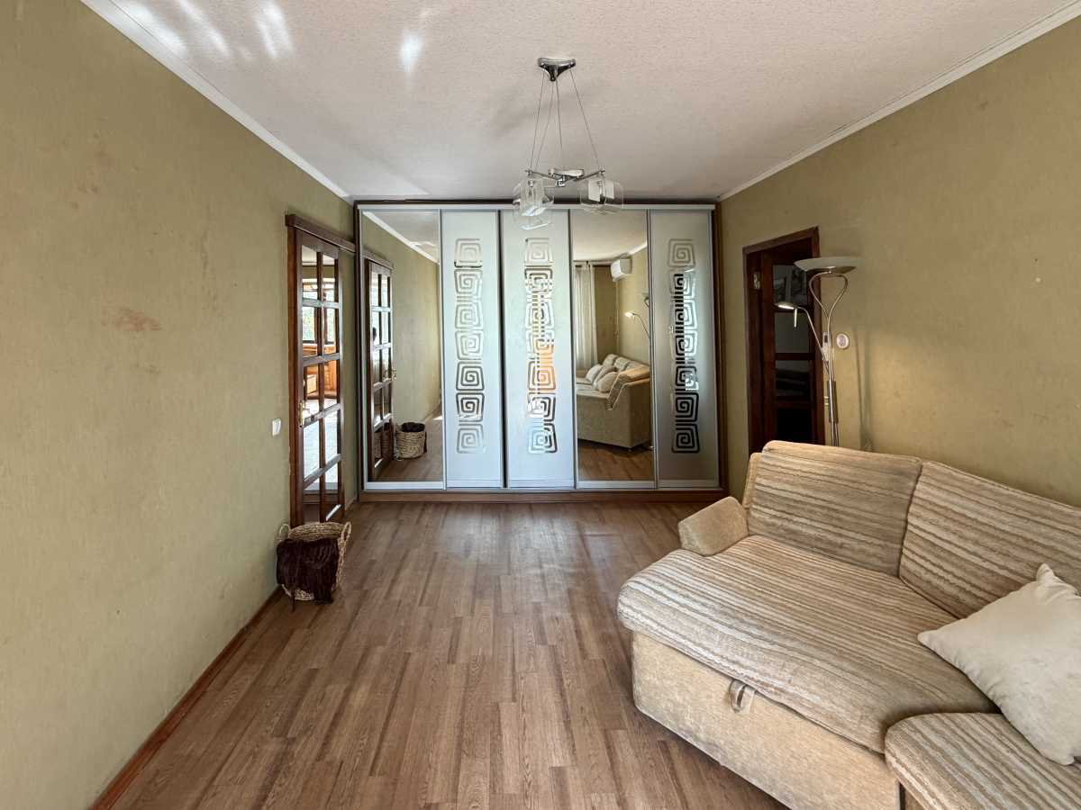 Продажа 2-комнатной квартиры 43.3 м², Юлиуса Фучика ул., 7