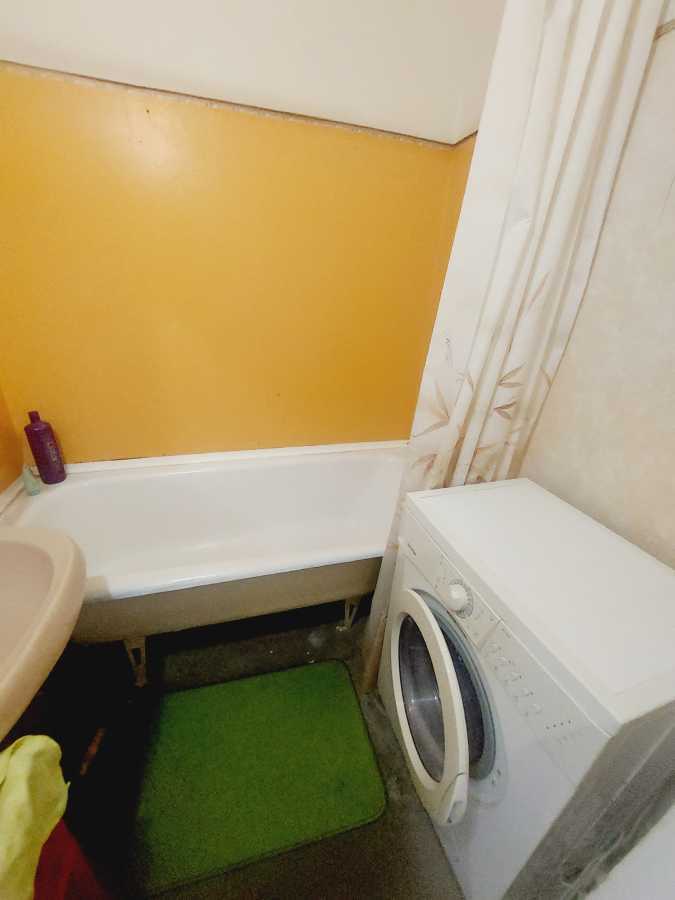 Оренда 1-кімнатної квартири 40 м², Лариси Руденко вул., 8