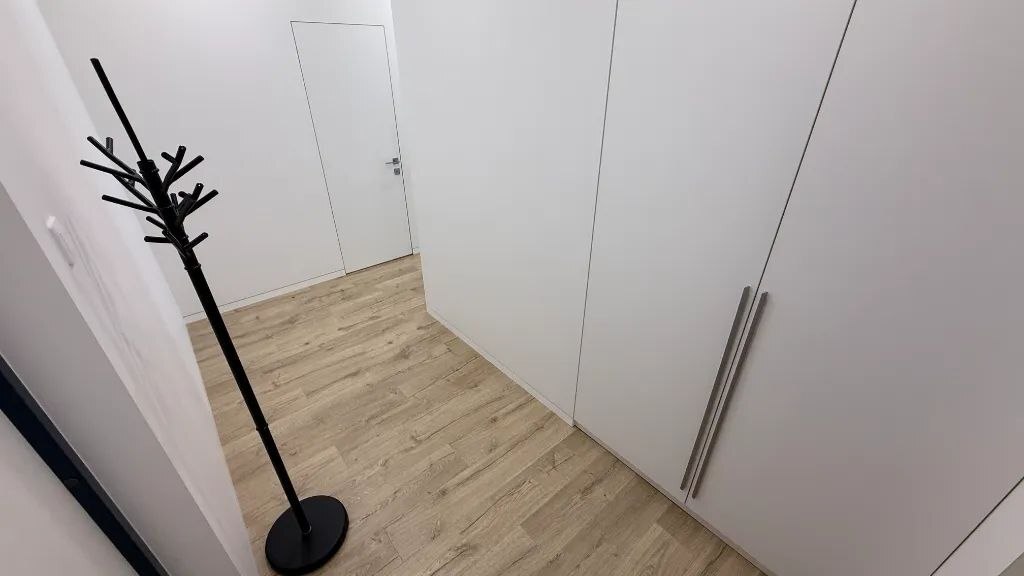 Продажа 2-комнатной квартиры 50 м², Тополиная ул.