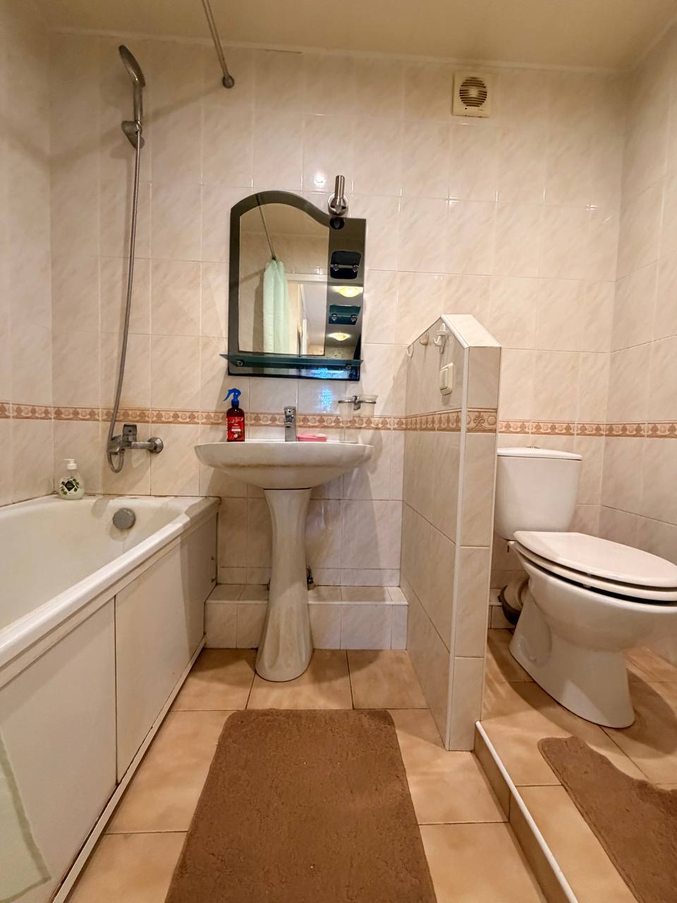 Продажа 2-комнатной квартиры 50 м², Тополиная ул.