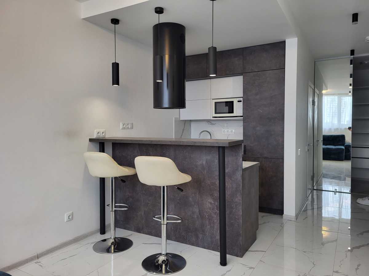 Оренда 1-кімнатної квартири 47 м², Берестейський, 5В