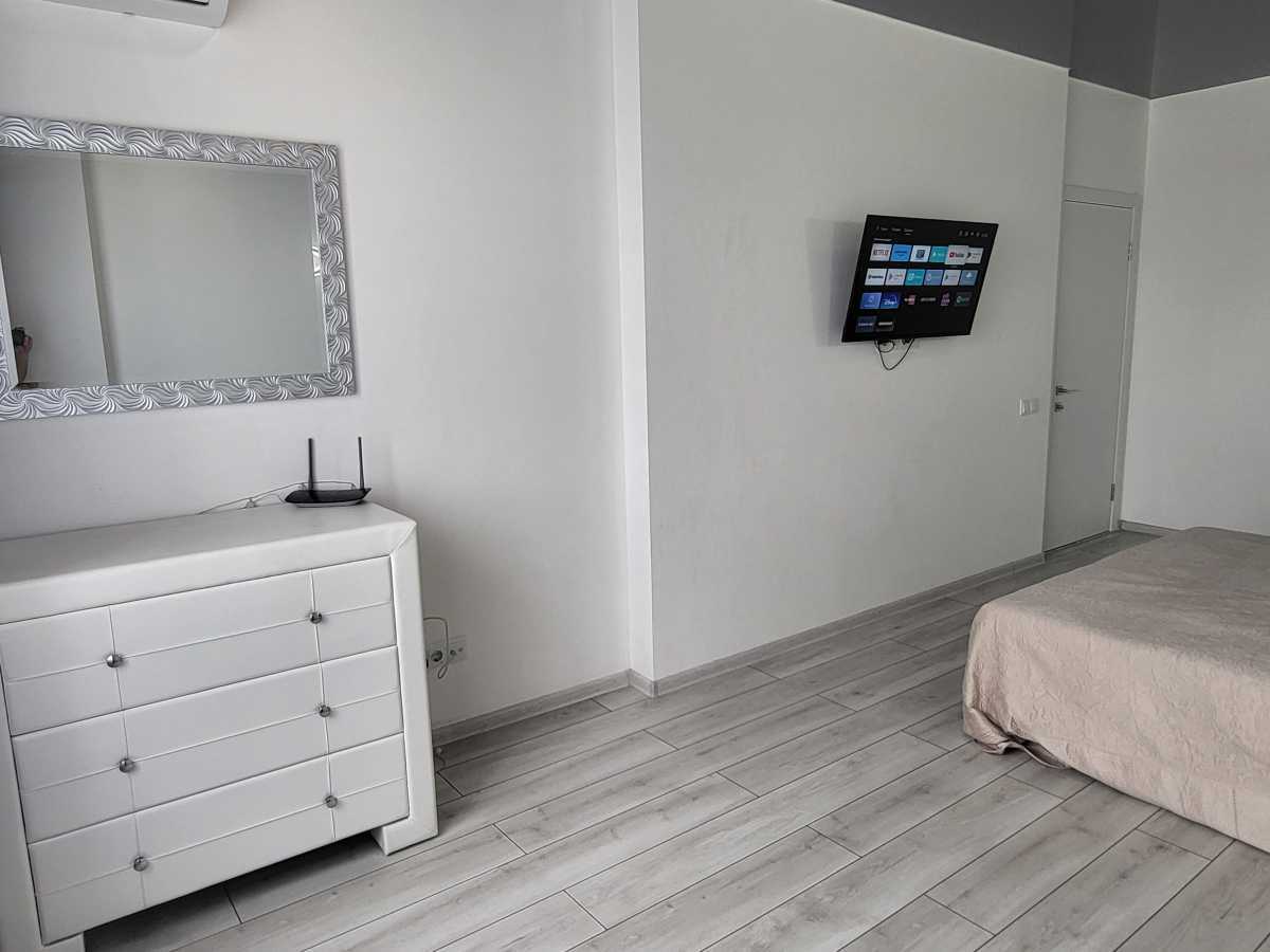 Оренда 1-кімнатної квартири 47 м², Берестейський, 5В