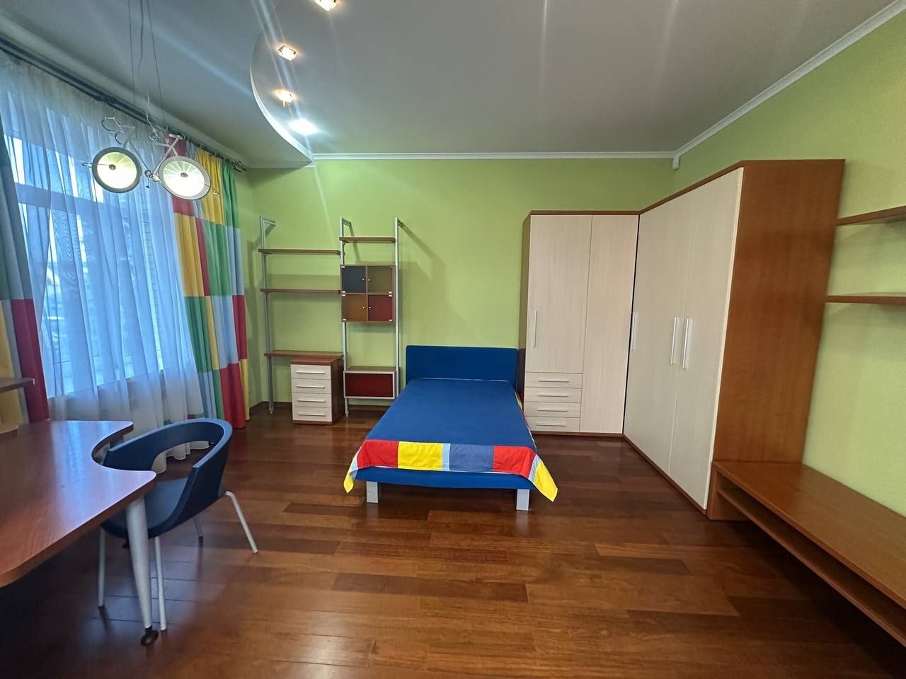 Аренда дома 500 м², Симона Петлюры ул.