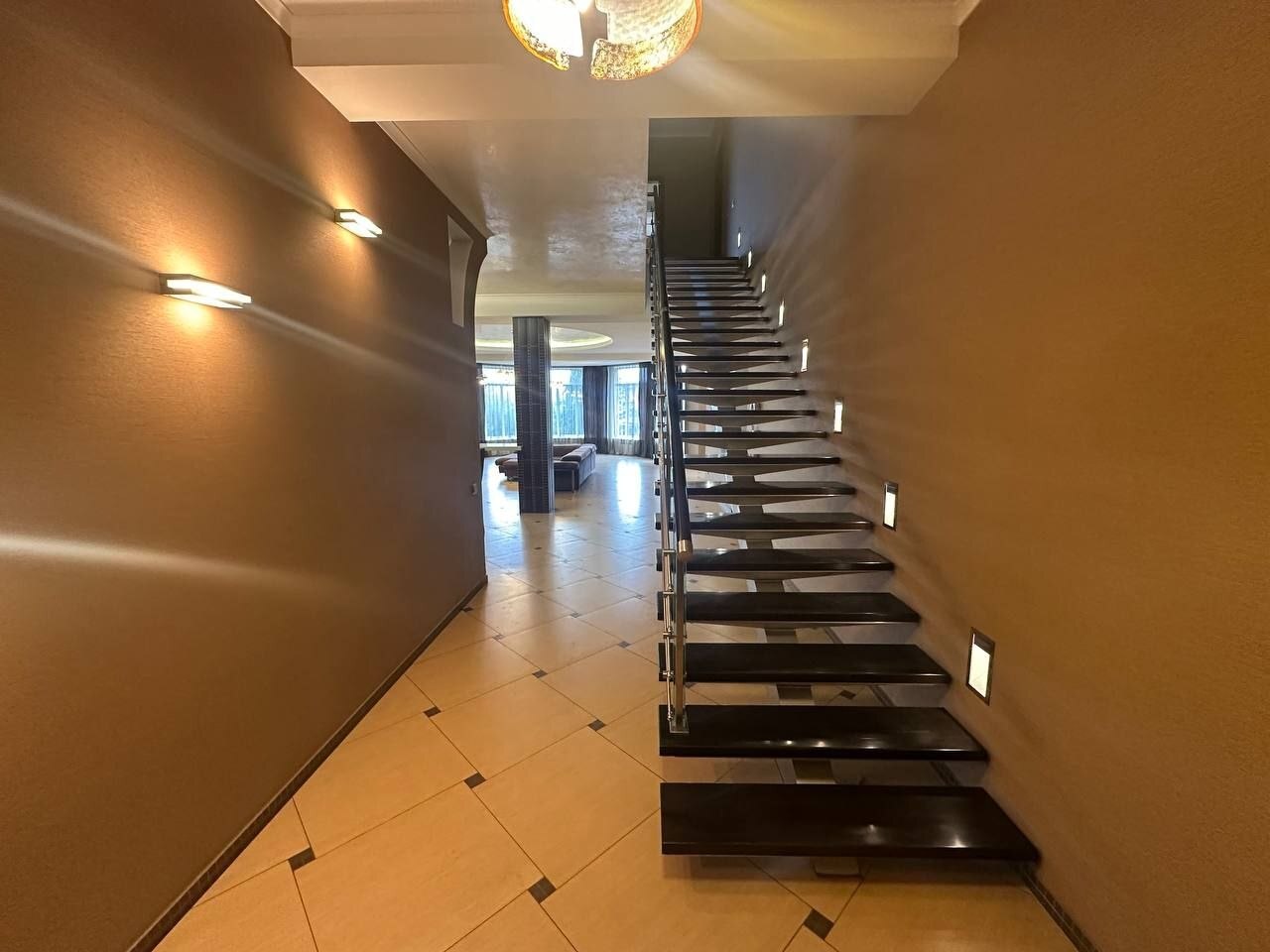 Аренда дома 500 м², Симона Петлюры ул.