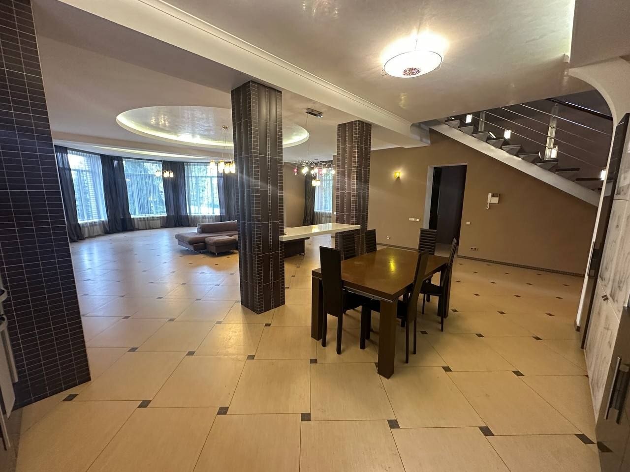 Аренда дома 500 м², Симона Петлюры ул.