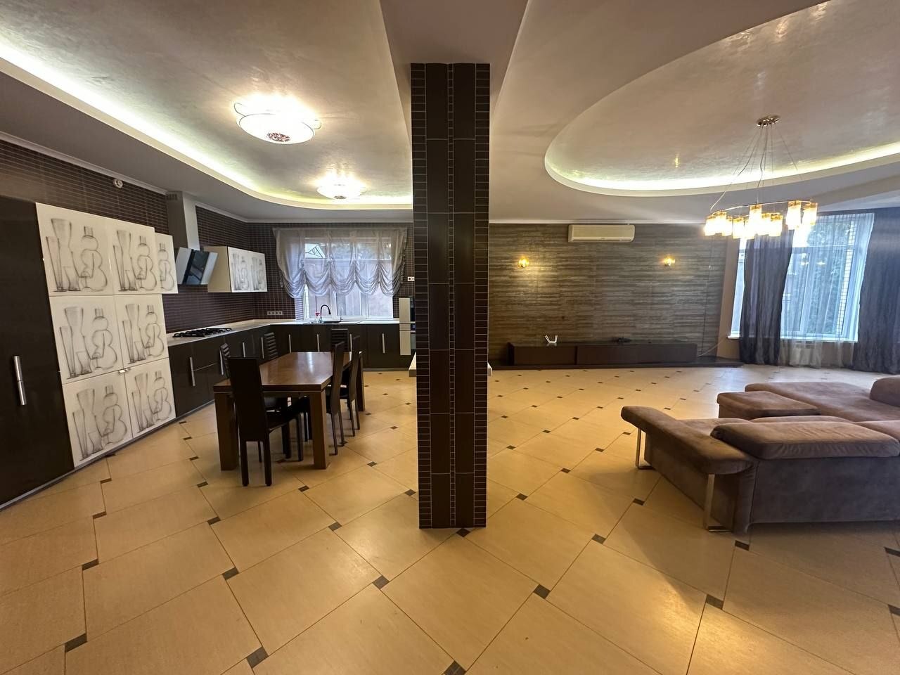 Аренда дома 500 м², Симона Петлюры ул.