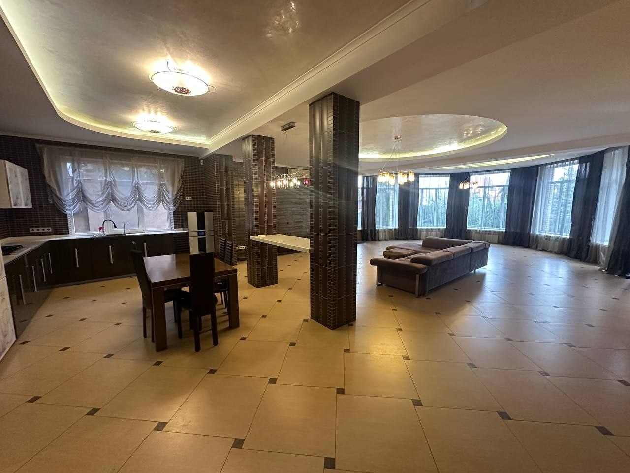 Аренда дома 500 м², Симона Петлюры ул.
