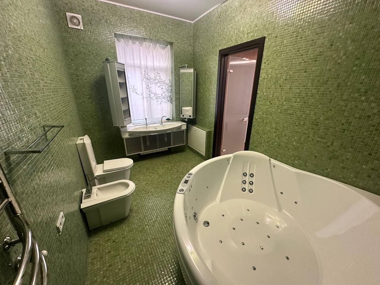 Аренда дома 500 м², Симона Петлюры ул.