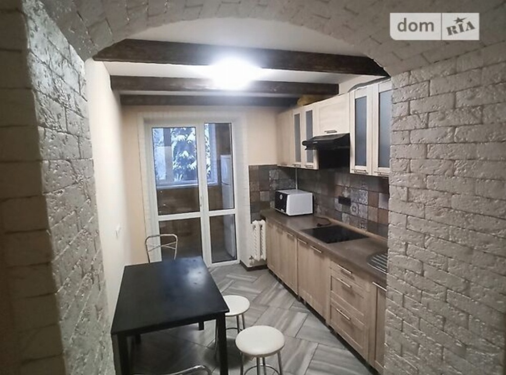 Аренда 3-комнатной квартиры 70 м², Джинчарадзе пер., 1
