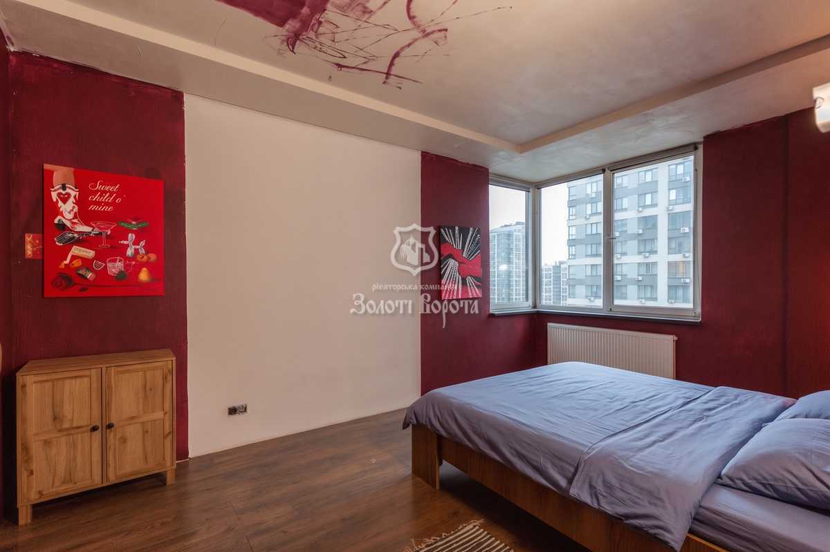 Продажа 2-комнатной квартиры 63.5 м², Александра Олеся ул., 6А