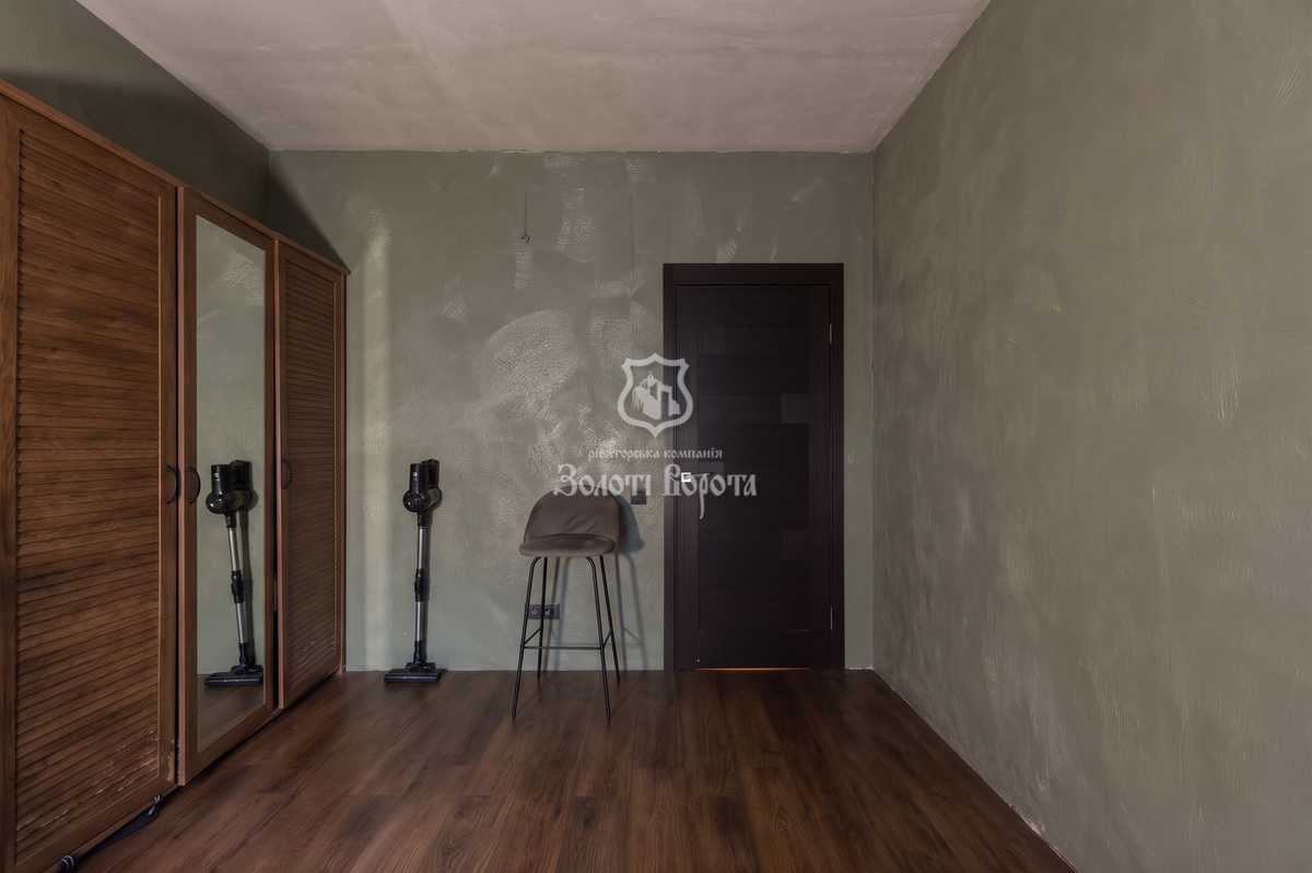 Продажа 2-комнатной квартиры 63.5 м², Александра Олеся ул., 6А