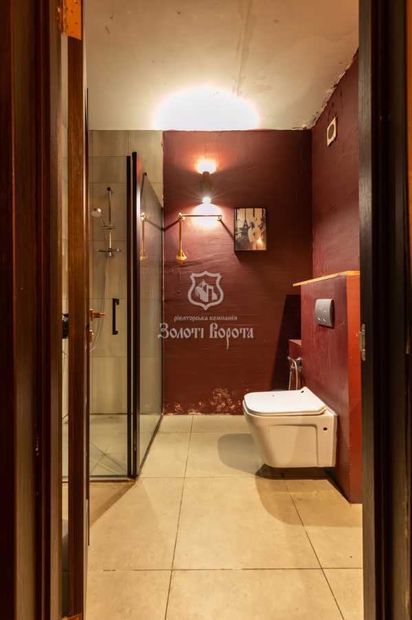 Продажа 2-комнатной квартиры 63.5 м², Александра Олеся ул., 6А
