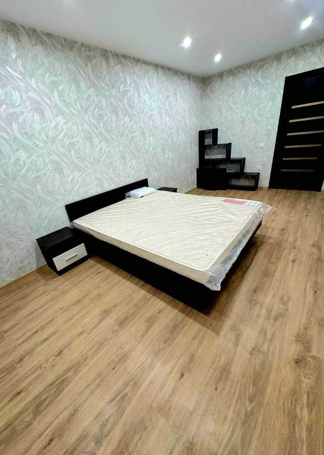 Продажа 1-комнатной квартиры 40.6 м², Озерная ул., 27А