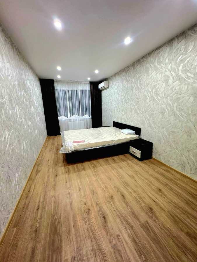 Продажа 1-комнатной квартиры 40.6 м², Озерная ул., 27А