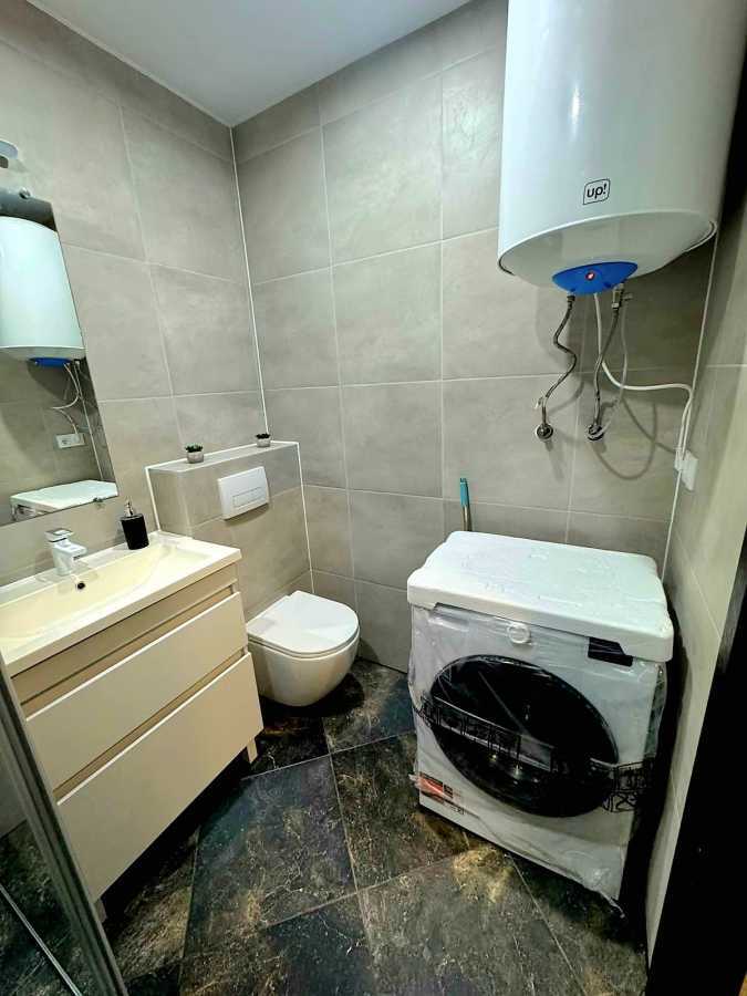 Продажа 1-комнатной квартиры 40.6 м², Озерная ул., 27А