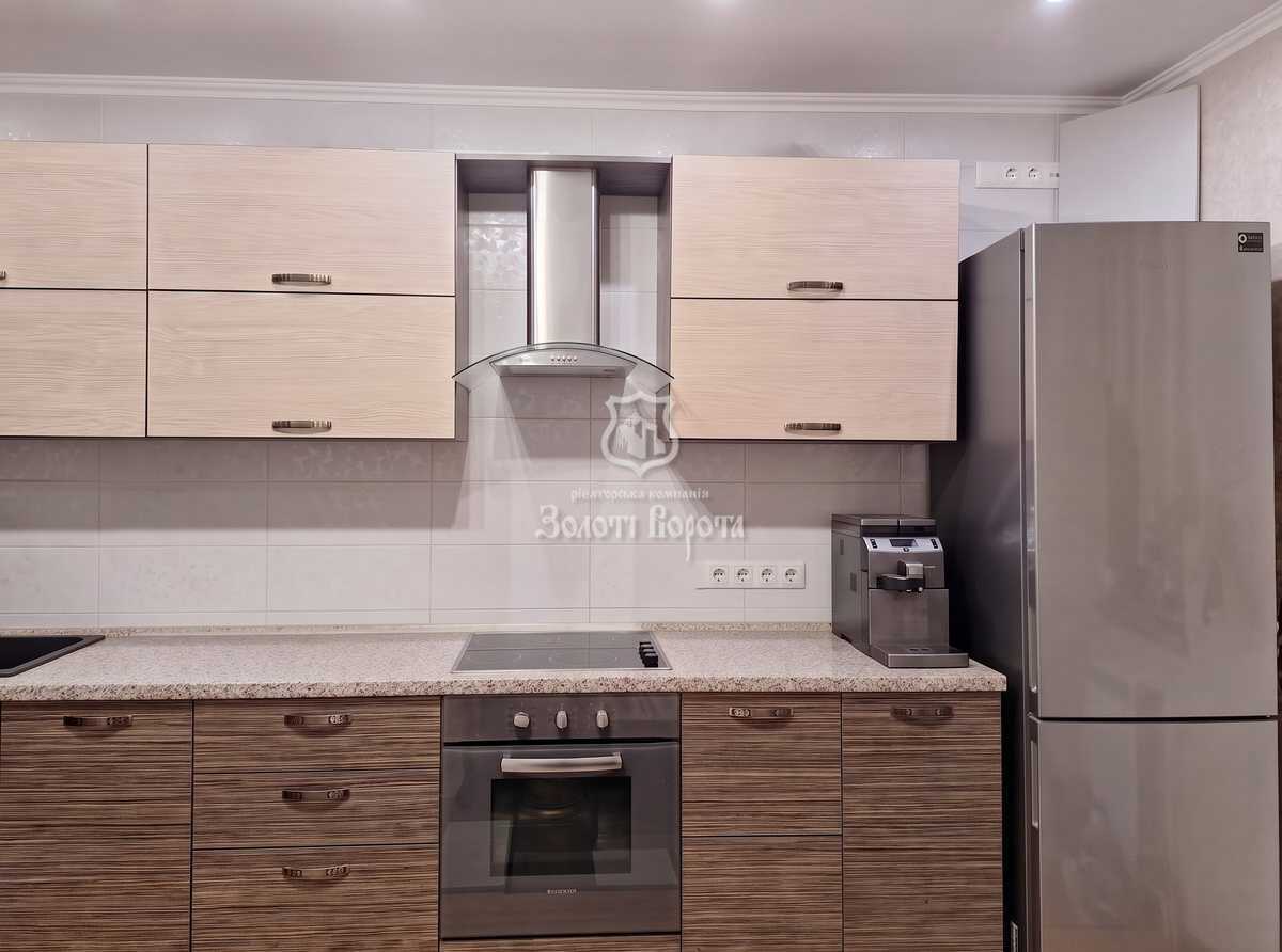 Продажа 3-комнатной квартиры 107.9 м², Павла Тычины ул., Чубинського, 3