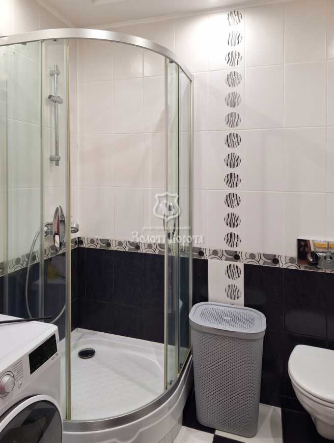 Продажа 3-комнатной квартиры 107.9 м², Павла Тычины ул., Чубинського, 3