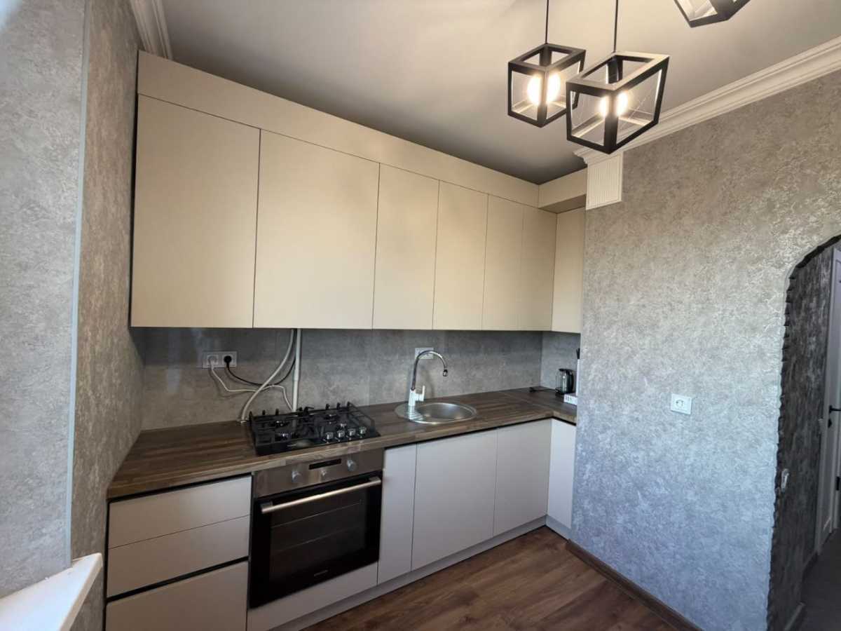 Продажа 1-комнатной квартиры 35 м², Дубинська, 40