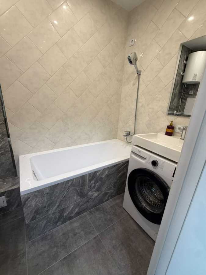 Продажа 1-комнатной квартиры 35 м², Дубинська, 40