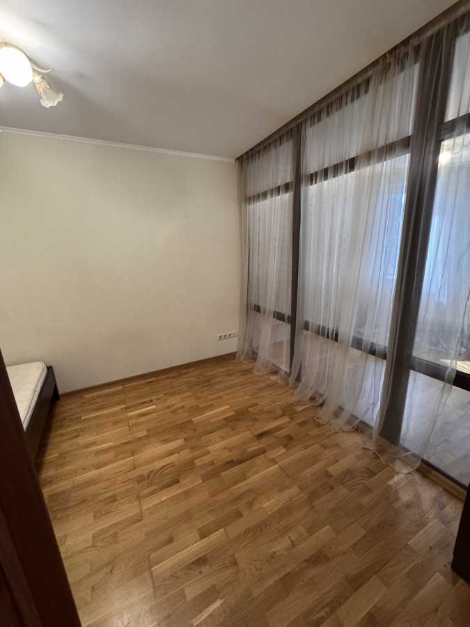 Продажа 1-комнатной квартиры 43.7 м², Боголюбова ул., 14