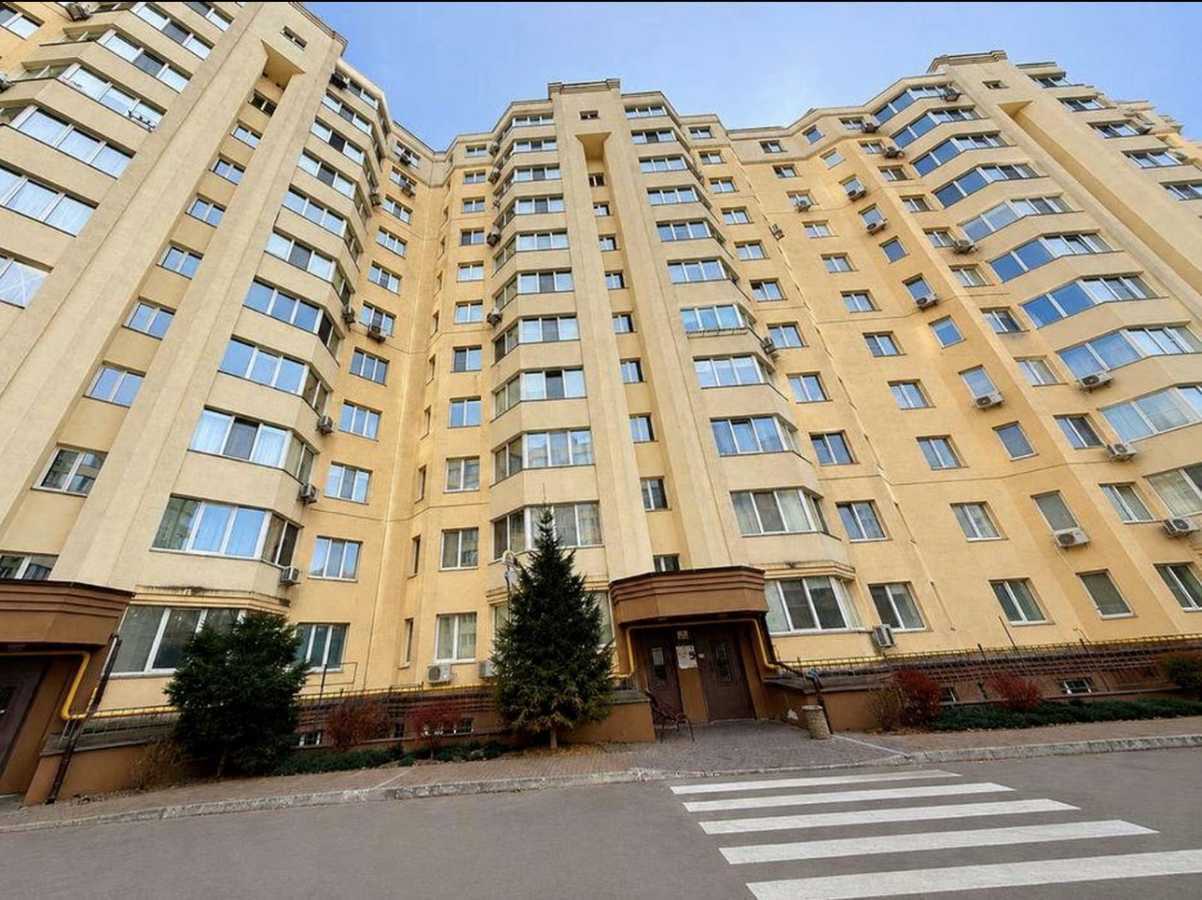 Продажа 1-комнатной квартиры 43.7 м², Боголюбова ул., 14