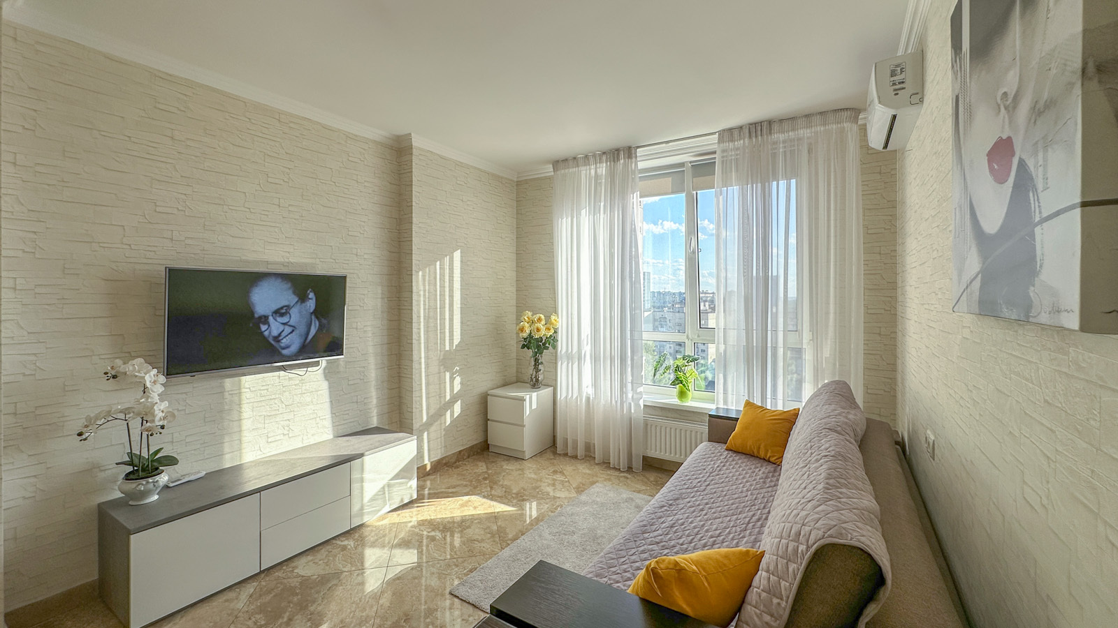 Продаж 1-кімнатної квартири 46 м², Солом'янська вул., 20В