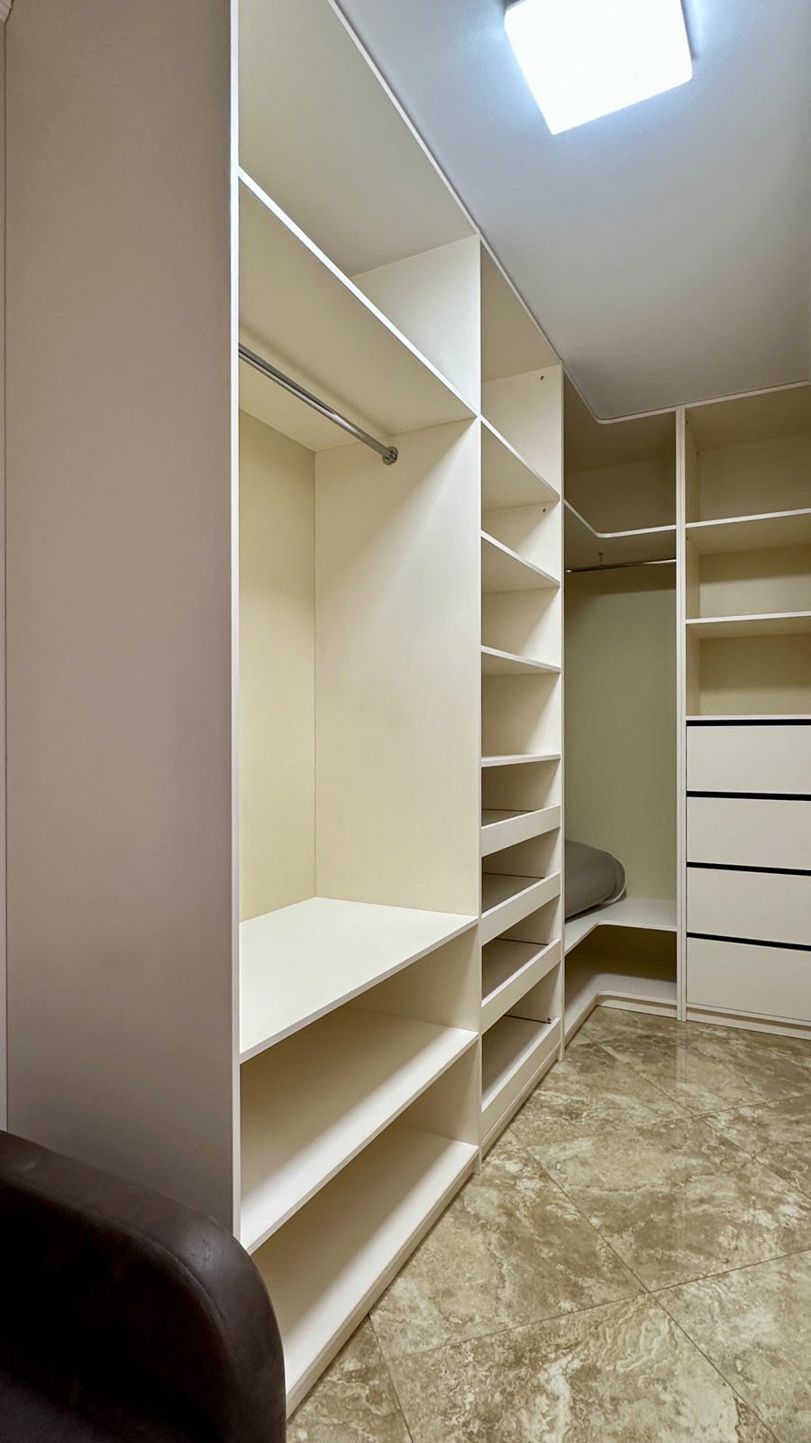 Продаж 1-кімнатної квартири 46 м², Солом'янська вул., 20В
