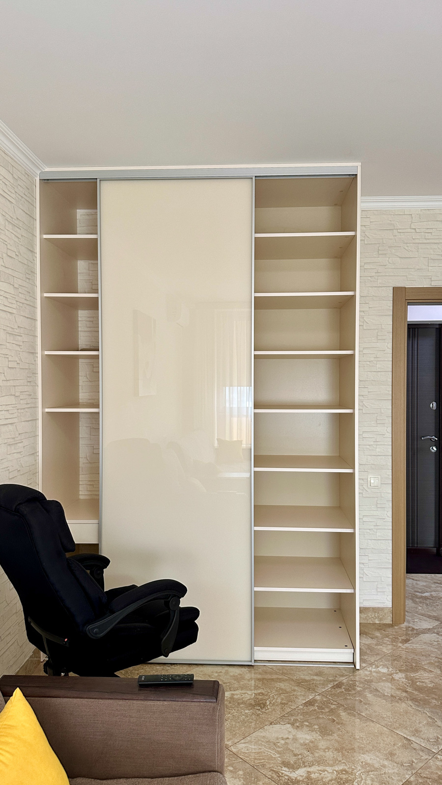 Продаж 1-кімнатної квартири 46 м², Солом'янська вул., 20В