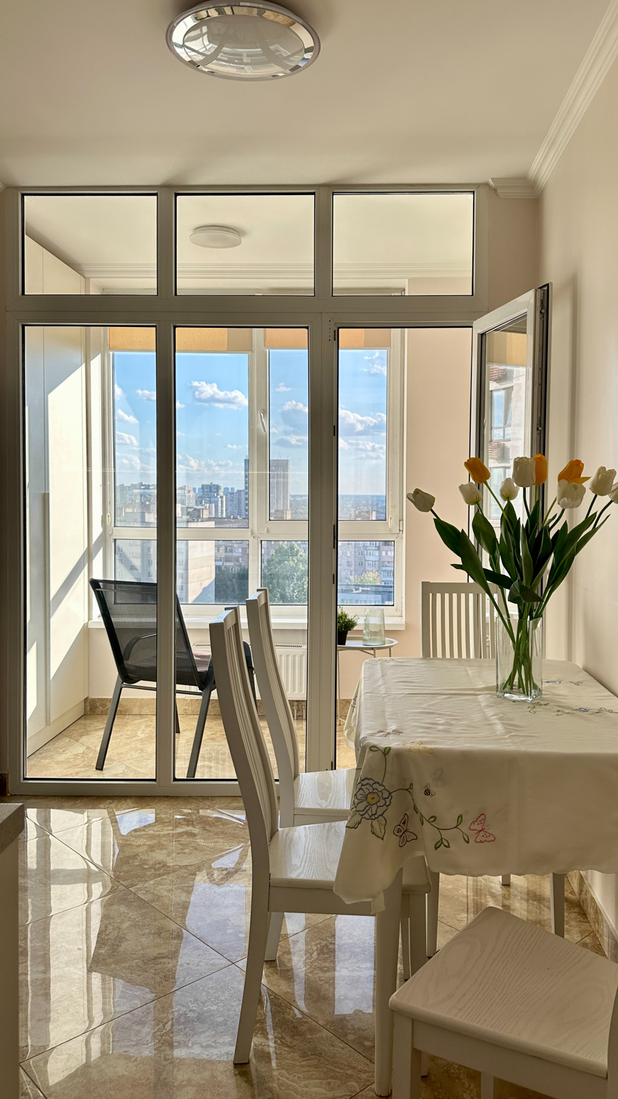 Продаж 1-кімнатної квартири 46 м², Солом'янська вул., 20В