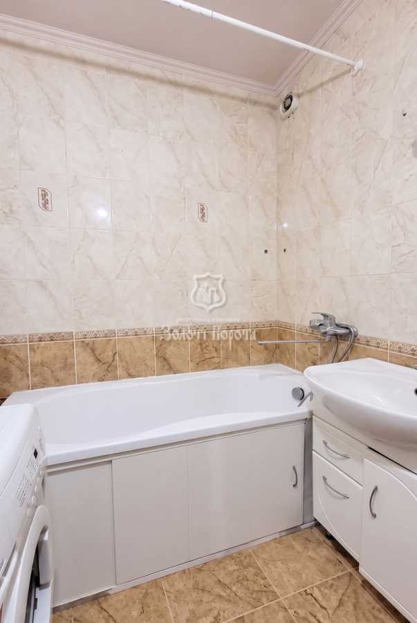 Продажа 1-комнатной квартиры 34.4 м², Нова, 2