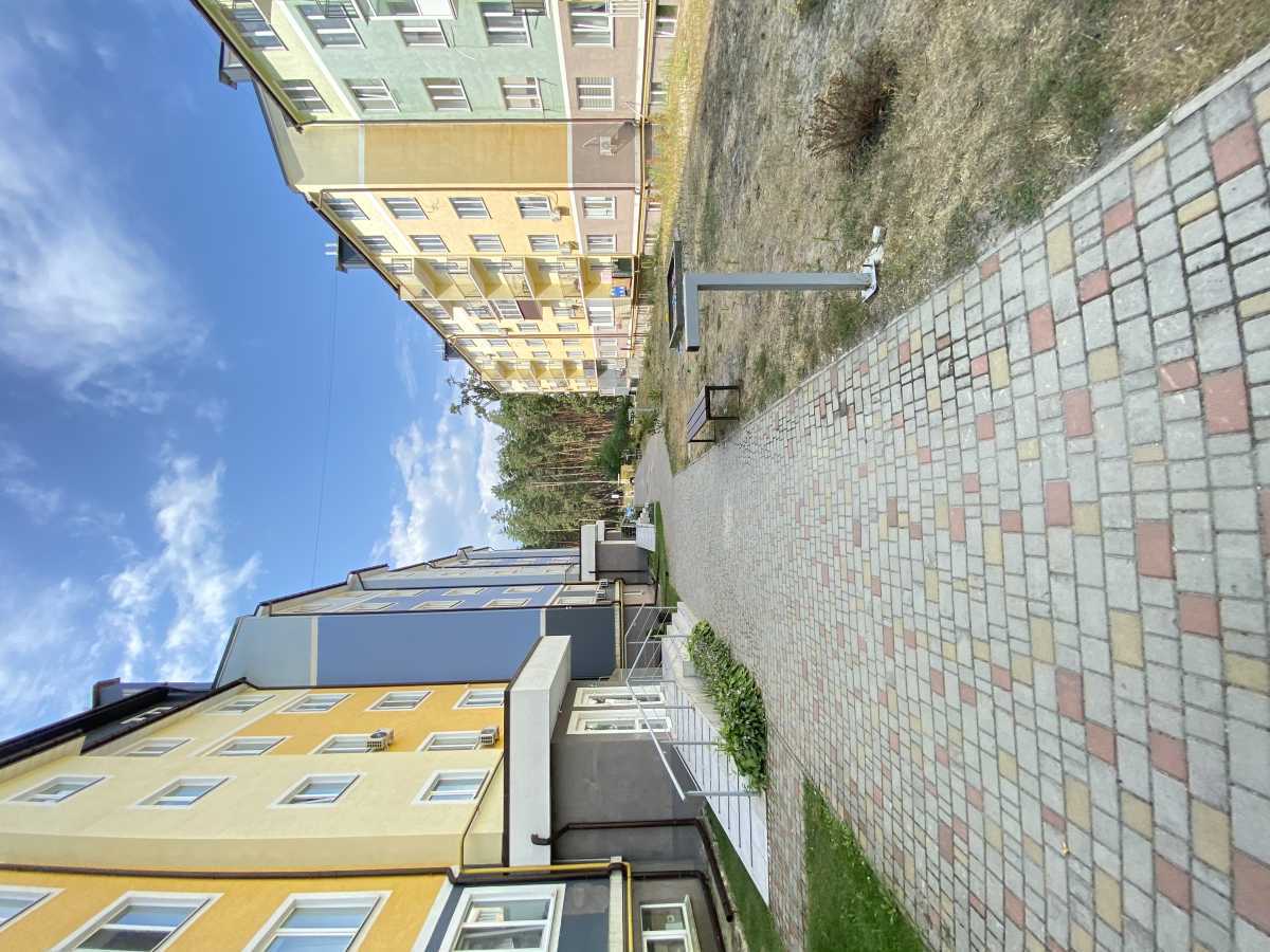 Продаж 1-кімнатної квартири 33.8 м², Білокур вул., 6А