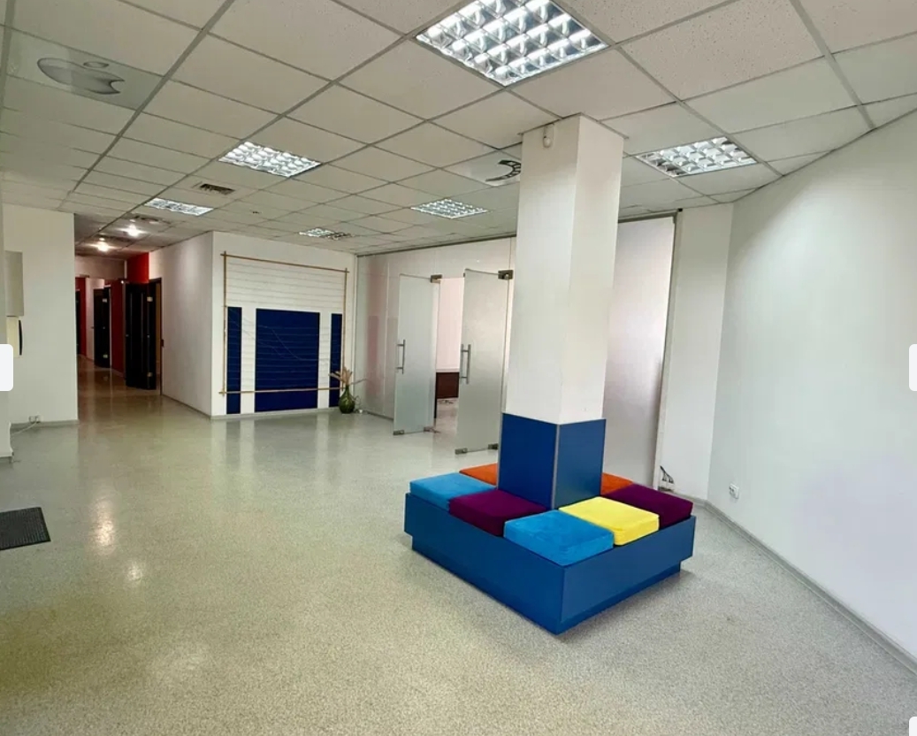Оренда офісу 602 м², Маршала Говорова вул.