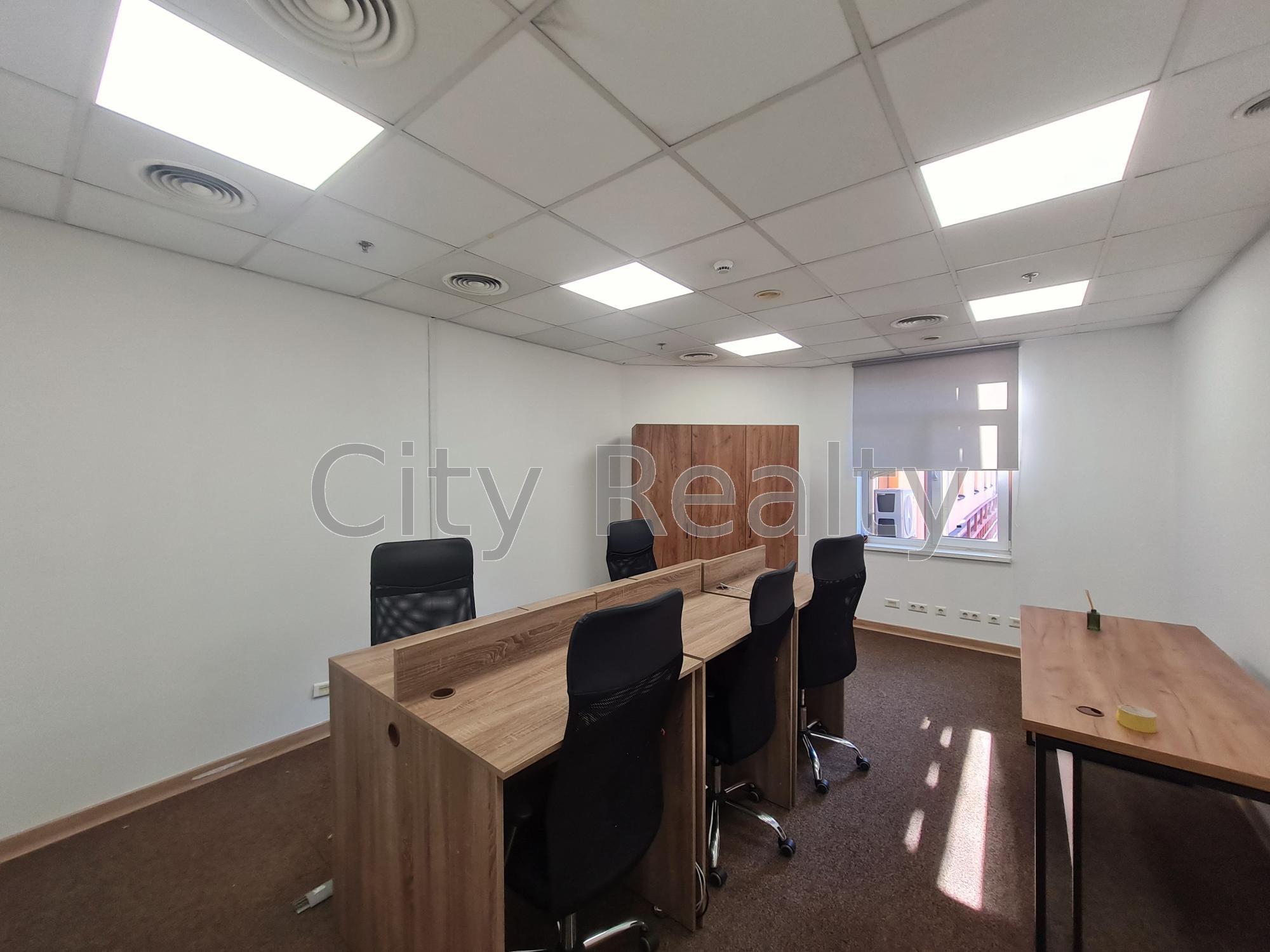 Оренда офісу 430 м², Петра Сагайдачного вул., 25Б