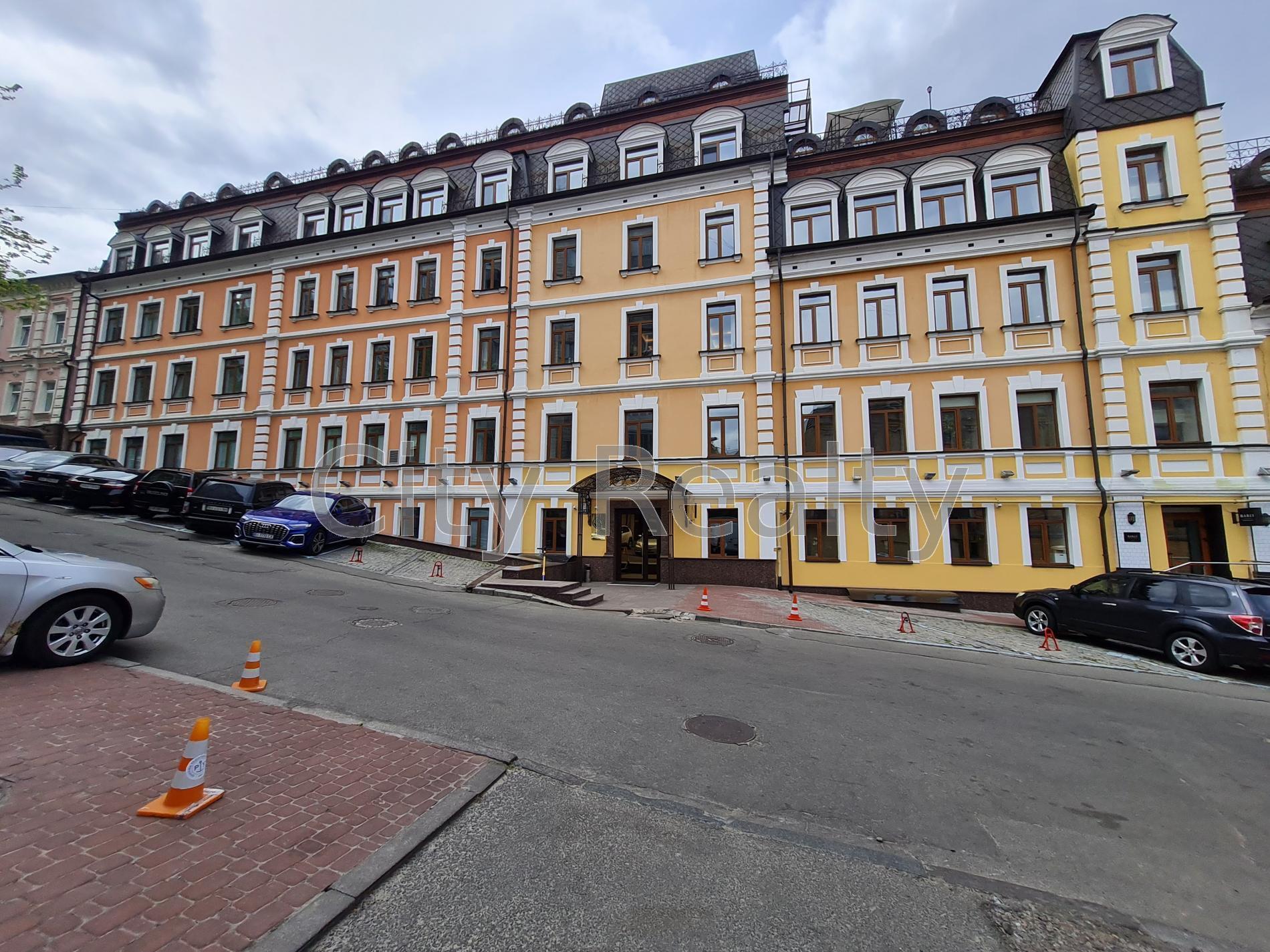 Оренда офісу 430 м², Петра Сагайдачного вул., 25Б