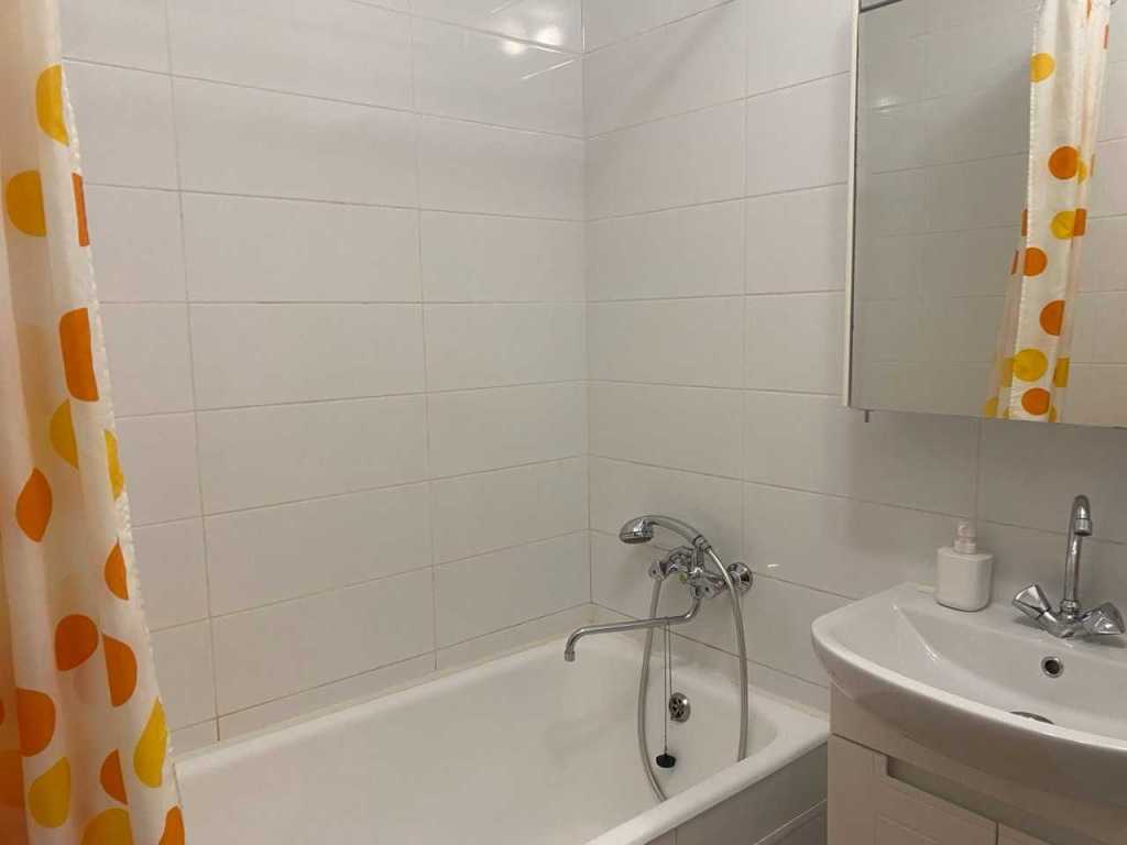 Продажа 1-комнатной квартиры 44.4 м², Феодосийская ул., 3в