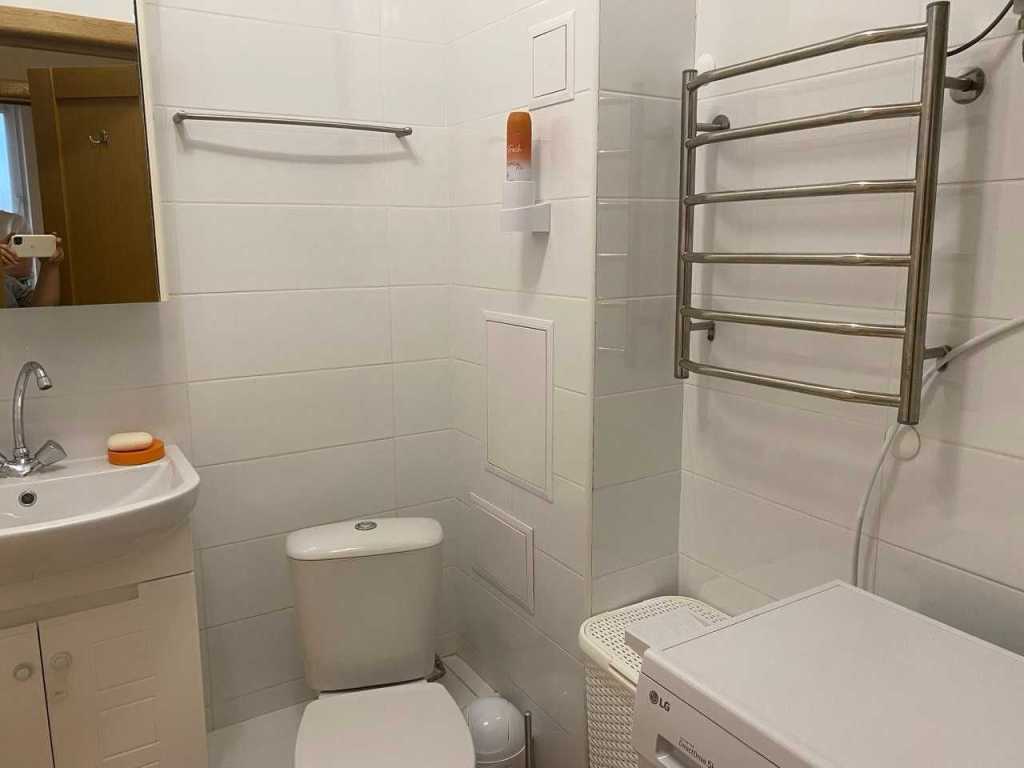 Продажа 1-комнатной квартиры 44.4 м², Феодосийская ул., 3в