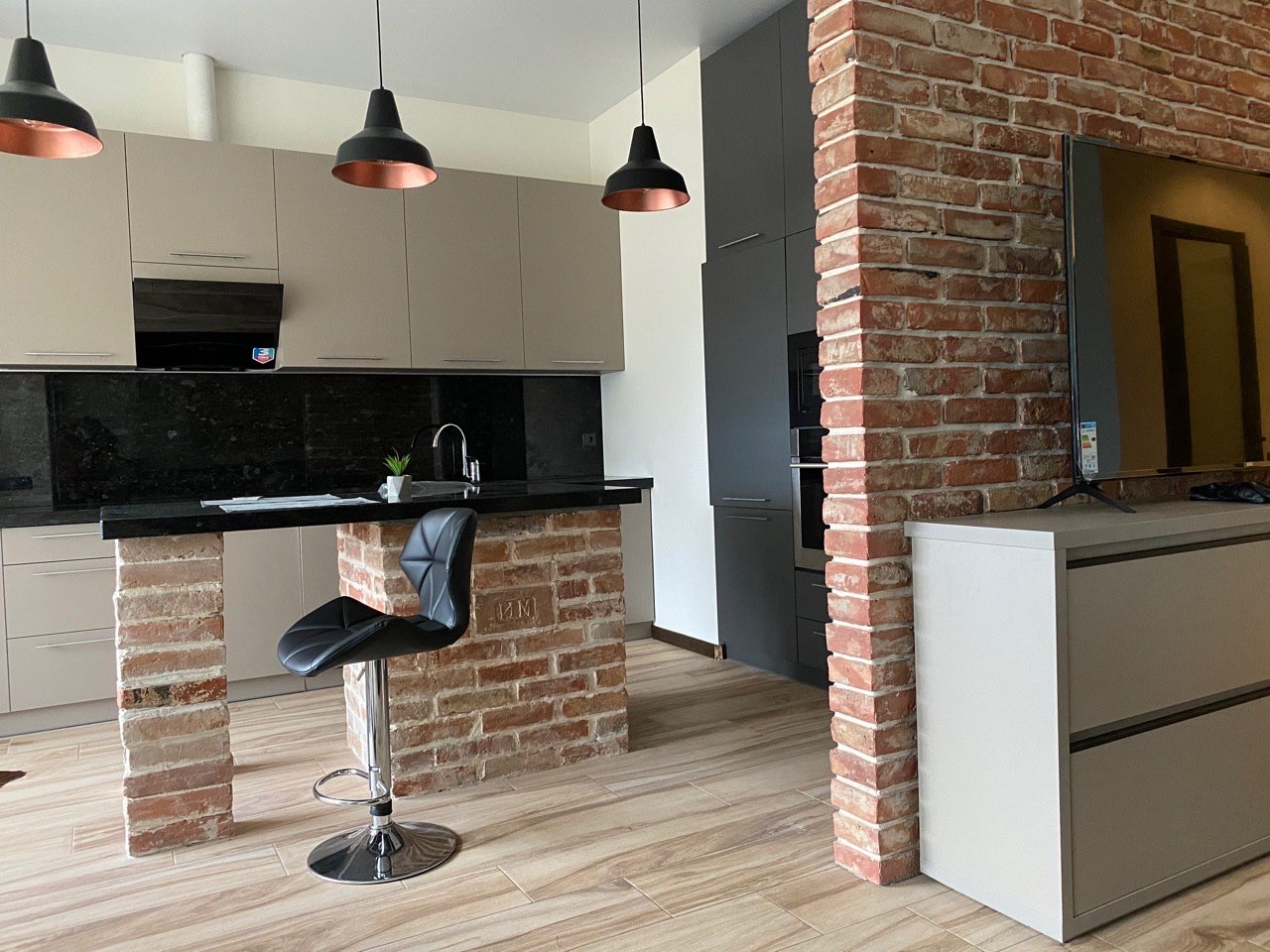 Аренда 1-комнатной квартиры 54 м², Евгения Коновальца ул., 34