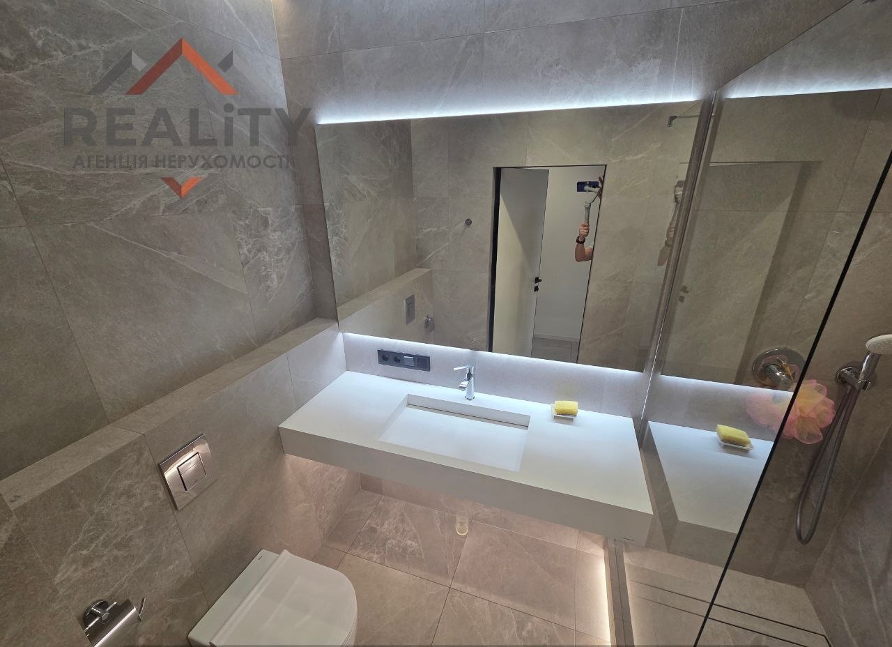 Аренда 4-комнатной квартиры 114 м², Сечевых Стрельцов ул.