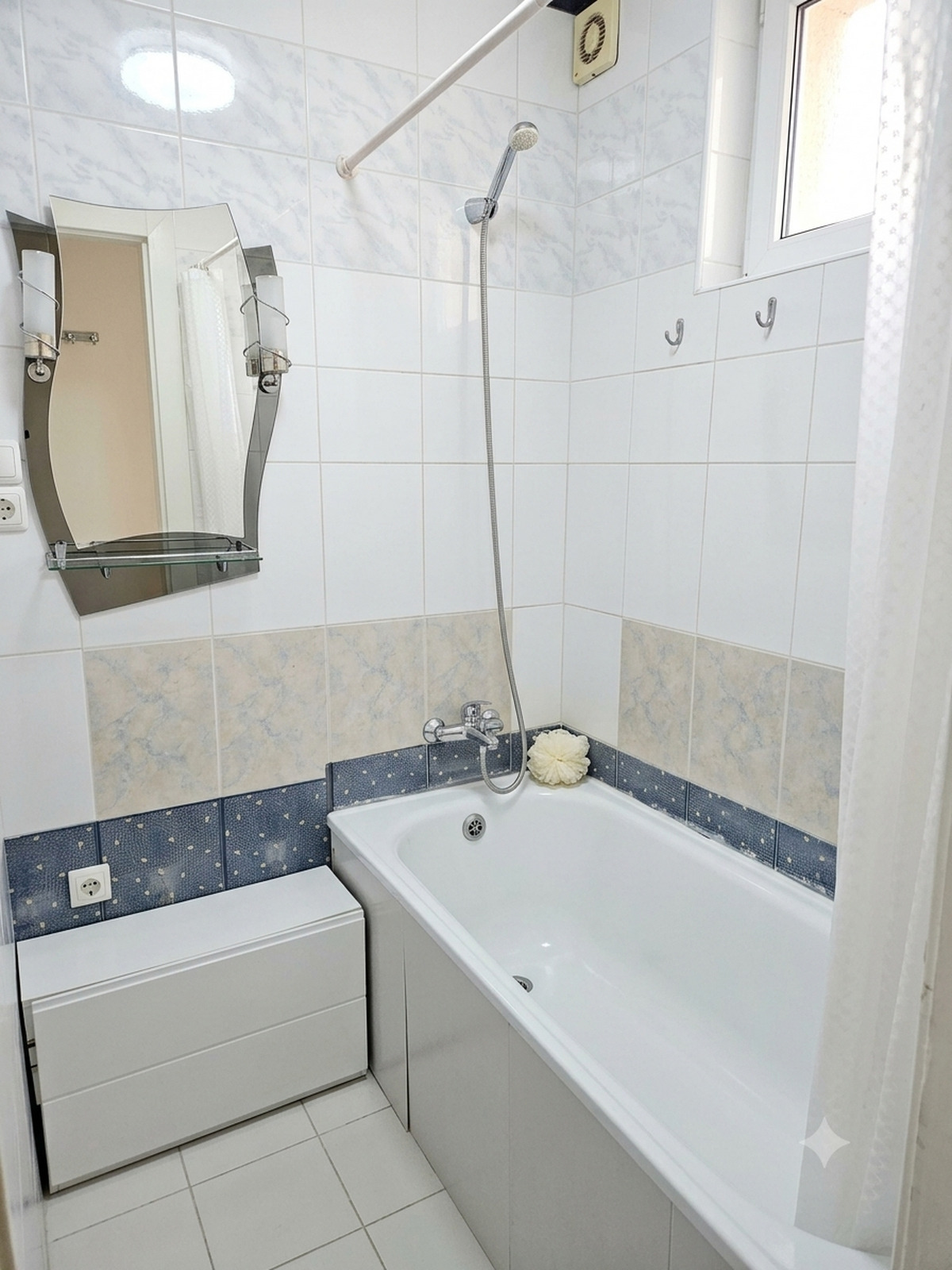 Продажа 2-комнатной квартиры 44 м², Петрова Генерала ул.