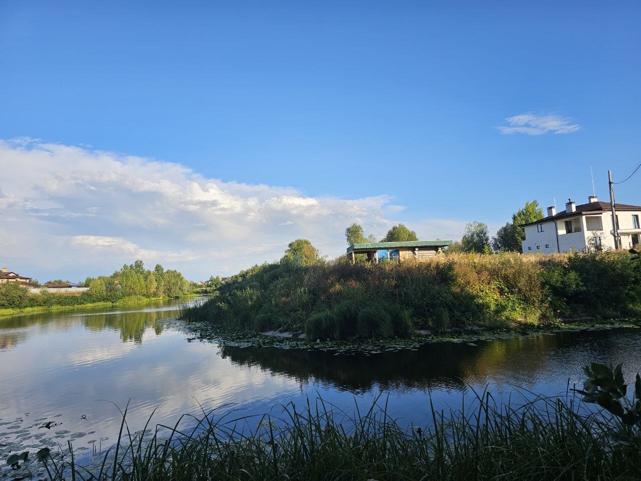 Продажа участка под индивидуальное жилое строительство 7.5 соток