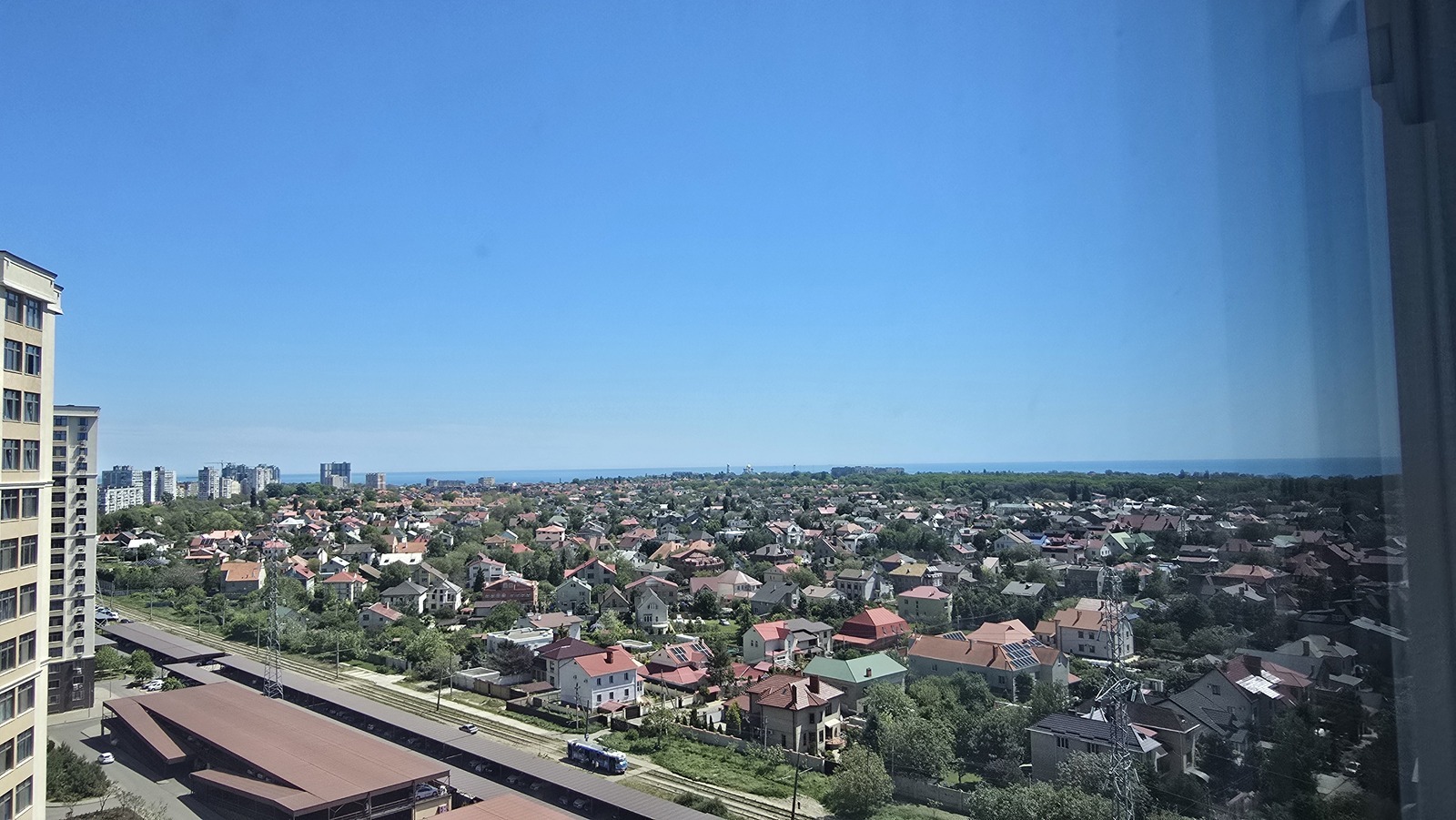 Продаж 2-кімнатної квартири 61 м², Перлинна вул.