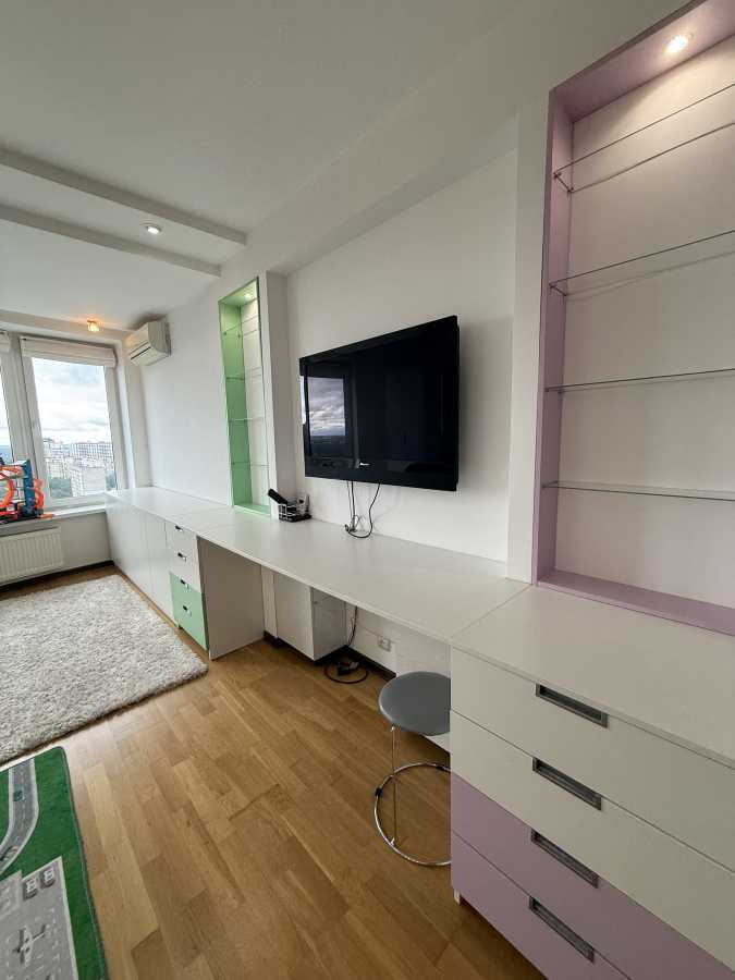 Продажа 2-комнатной квартиры 82.2 м², Депутатская ул., 23А