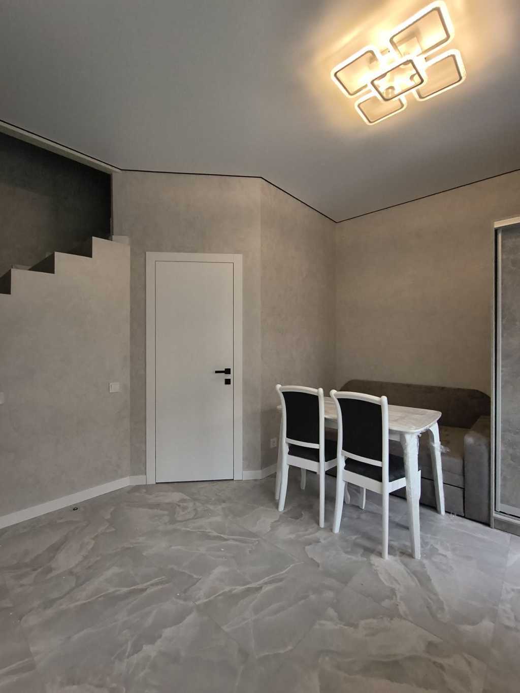 Продажа 1-комнатной квартиры 42 м², Бузкова