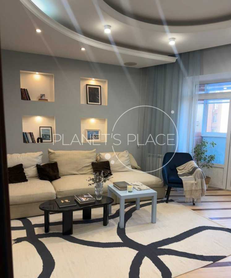 Продажа 2-комнатной квартиры 75.7 м², Вячеслава Черновола ул., 25