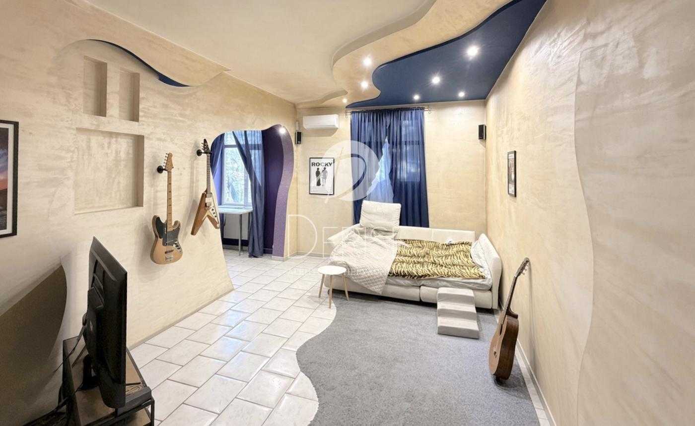 Продажа 3-комнатной квартиры 70 м², Берестейський, 75/2