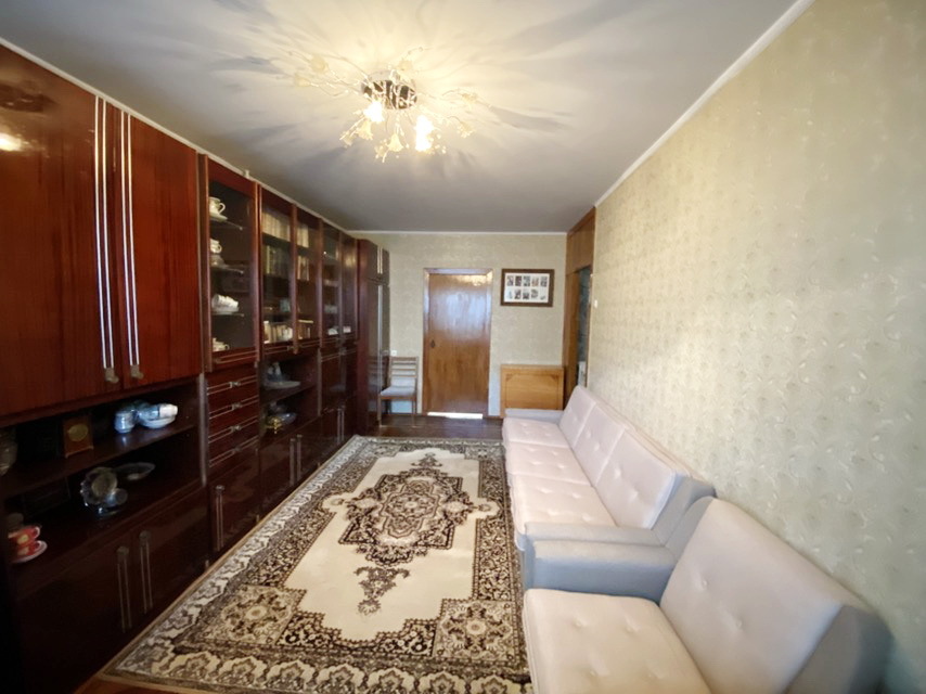 Продажа 3-комнатной квартиры 58 м², Чайковского ул.